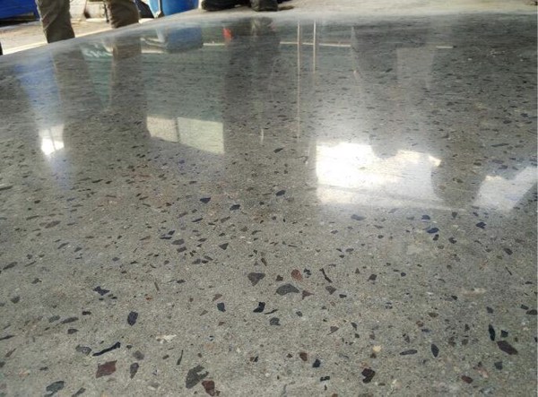 Hình ảnh thi công mẫu mài bóng sàn bê tông