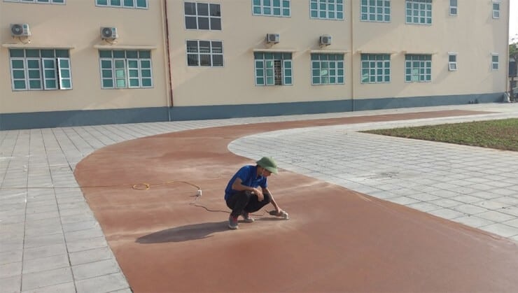 Thi công sơn trường tiểu học Võ Thị Sáu – Quảng Ninh